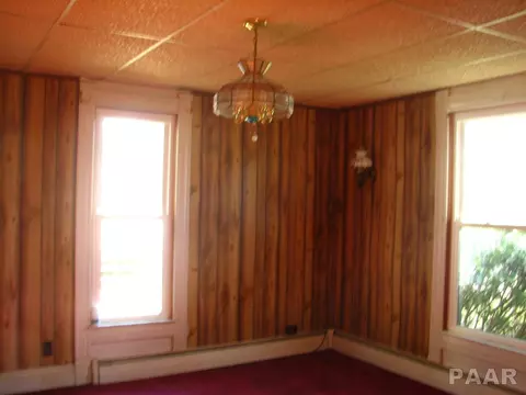 305 E Central St, Minier, IL 61759 photo 7