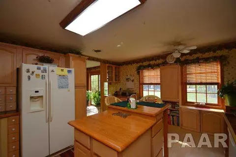 9925 W Maple Ridge Rd, Mapleton, IL 61547 photo 3
