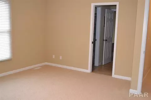 120 W Hillside Ct, Dunlap, IL 61525 photo 9