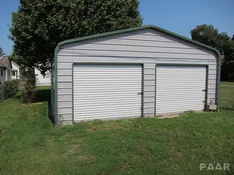 205 Pleasant, Benson, IL 61516 photo 5