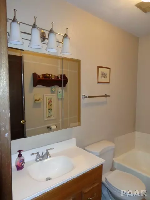 521 Cedar, Metamora, IL 61548 photo 25