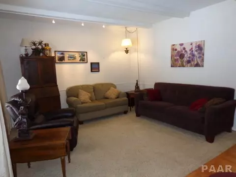 521 Cedar, Metamora, IL 61548 photo 2