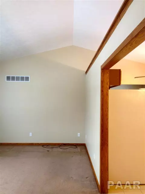 920 Dennis Dr, Eureka, IL 61530 photo 13