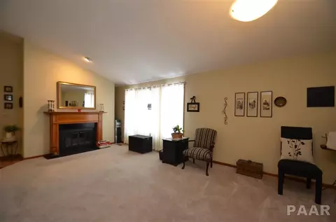 4017 S Autumn Ln, Mapleton, IL 61547 photo 5