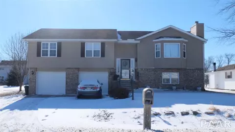 9602 W Lake Camelot, Mapleton, IL 61547 photo 1