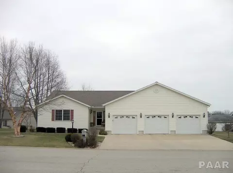 1250 Juniper, Canton, IL 61520 photo 1