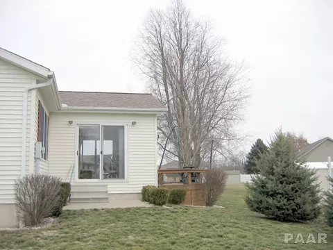 1250 Juniper, Canton, IL 61520 photo 14