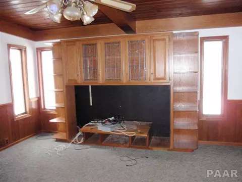 113 Castle Dr, Dunlap, IL 61525 photo 7