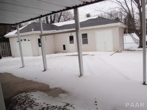 113 Castle Dr, Dunlap, IL 61525 photo 8