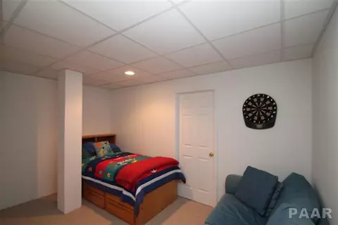 402 Windsor Dr, Germantown Hills, IL 61548 photo 33