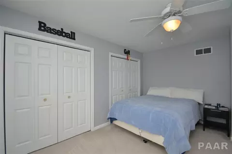 402 Windsor Dr, Germantown Hills, IL 61548 photo 24