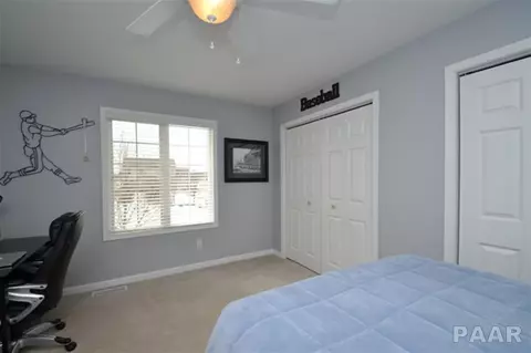 402 Windsor Dr, Germantown Hills, IL 61548 photo 25