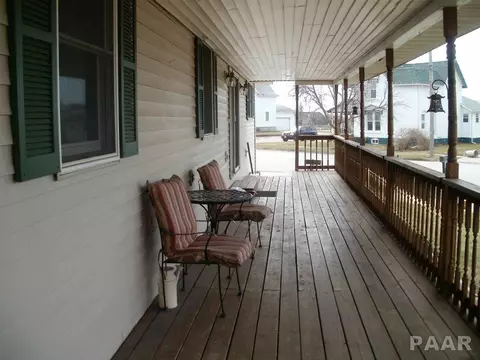 104 E Main, Cuba, IL 61427 photo 2