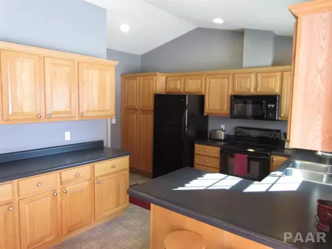 5816 W Brookmere St, Edwards, IL 61528 photo 9
