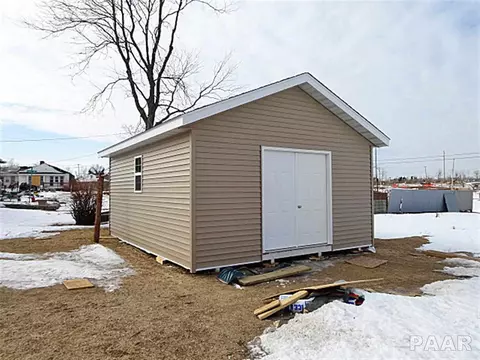 207 Elgin Ave, Washington, IL 61571 photo 19