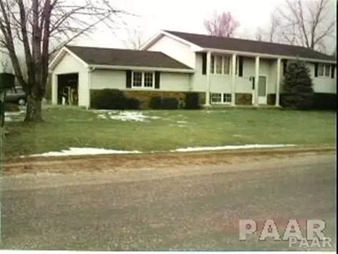 8013 N Blackbridge Rd, Edwards, IL 61528 photo 1