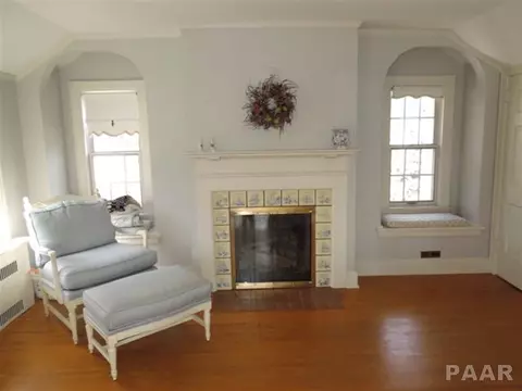 304 N Locust St, Delavan, IL 61734 photo 18