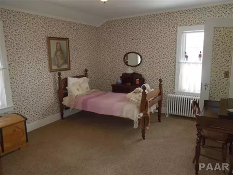 304 N Locust St, Delavan, IL 61734 photo 20