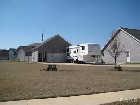 1440 Jadens Way, Washington, IL 61571 photo 2