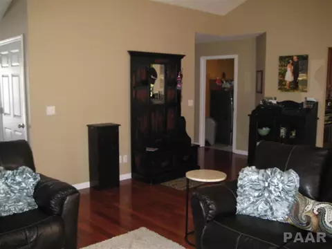 1440 Jadens Way, Washington, IL 61571 photo 8