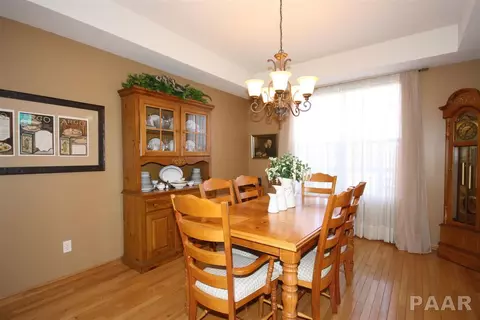 505 Hampton Ct, Germantown Hills, IL 61548 photo 10