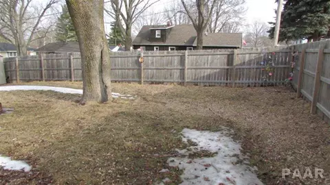 506 Victory Ave, Roanoke, IL 61561 photo 5