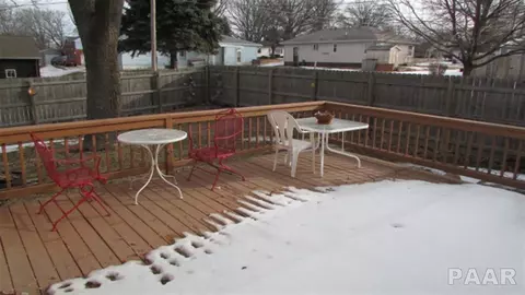 506 Victory Ave, Roanoke, IL 61561 photo 3