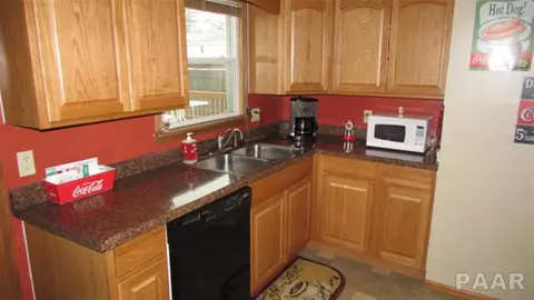 506 Victory Ave, Roanoke, IL 61561 photo 12