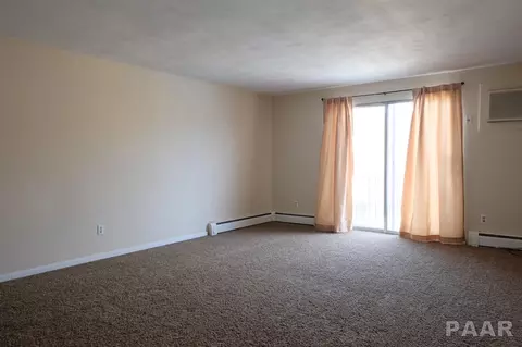 658 S 4th, Morton, IL 61550 photo 5