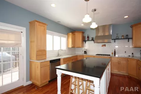 7114 S Ridgebrook Dr, Mapleton, IL 61547 photo 9