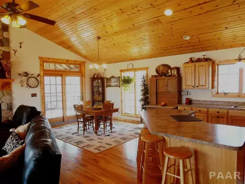 673 Northfork Rd, Metamora, IL 61548 photo 6