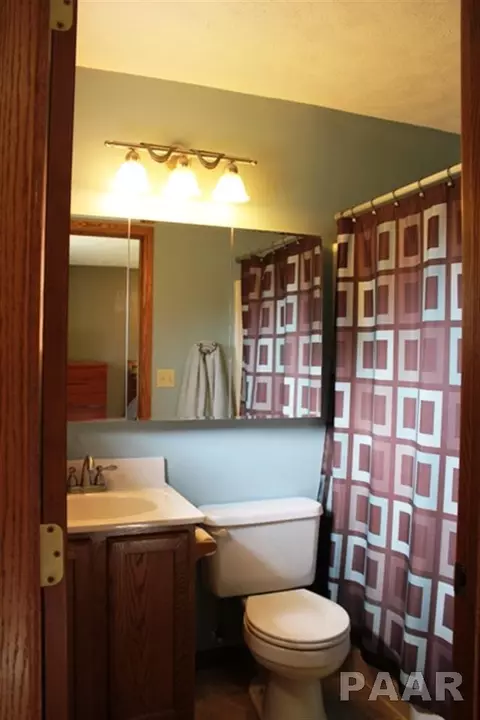504 Dennis St, Eureka, IL 61530 photo 22