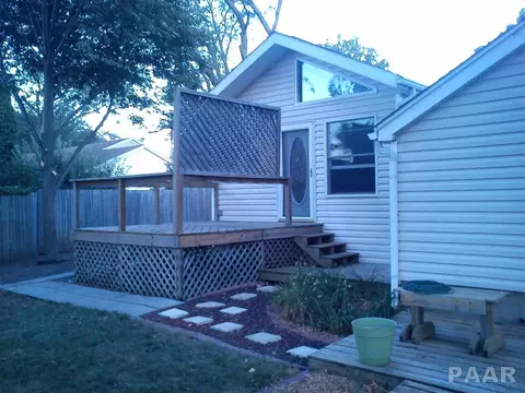 505 E Monroe St, Morton, IL 61550 photo 2