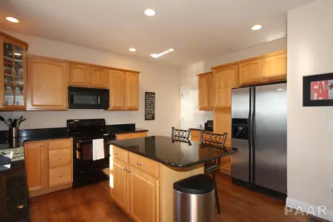 11209 N Jason Dr, Dunlap, IL 61525 photo 4