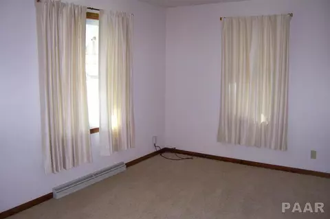 340 N 11th Ave, Canton, IL 61520 photo 2