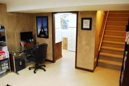 614 E Pine St, Metamora, IL 61548 photo 17