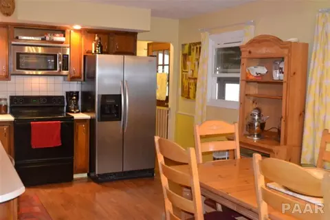 614 E Pine St, Metamora, IL 61548 photo 7