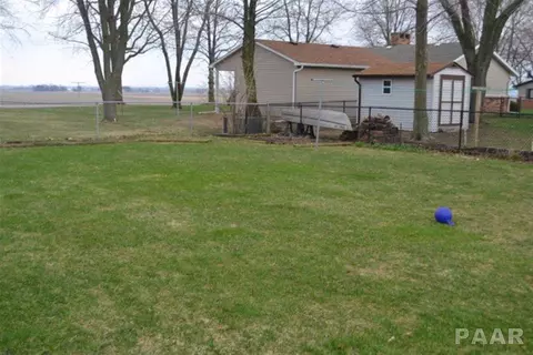 614 E Pine St, Metamora, IL 61548 photo 25
