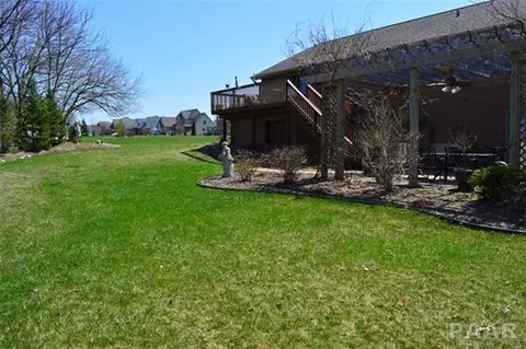 207 Windsor, Germantown Hills, IL 61548 photo 32