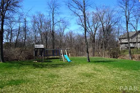 207 Windsor, Germantown Hills, IL 61548 photo 30