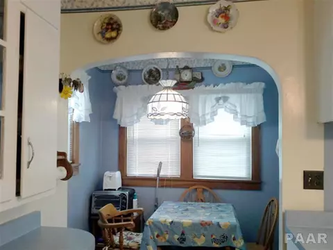 659 E Main St, Cuba, IL 61427 photo 10