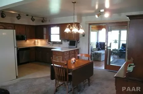 207 Graze, Dunlap, IL 61525 photo 7