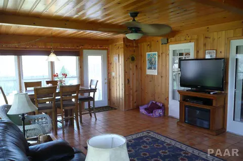 207 Graze, Dunlap, IL 61525 photo 9
