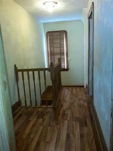 138 W Maple, Canton, IL 61520 photo 13
