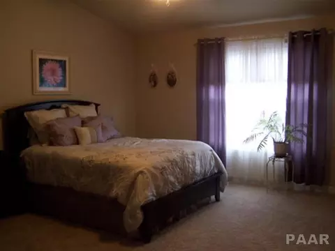 825 Jonathan St, Washington, IL 61571 photo 13