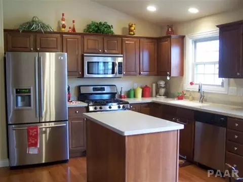 825 Jonathan St, Washington, IL 61571 photo 12