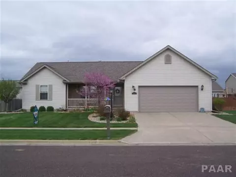 825 Jonathan St, Washington, IL 61571 photo 1