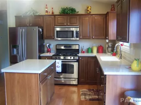 825 Jonathan St, Washington, IL 61571 photo 11