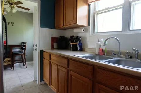 209 Algonquin, Marquette Heights, IL 61554 photo 20