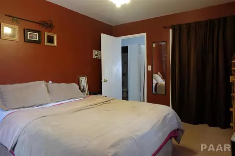 209 Algonquin, Marquette Heights, IL 61554 photo 14